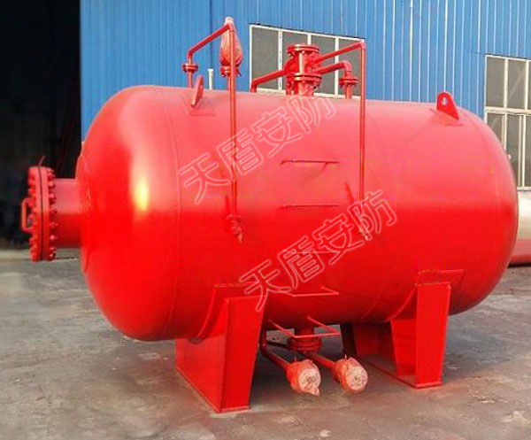 Foam Bladder Tank