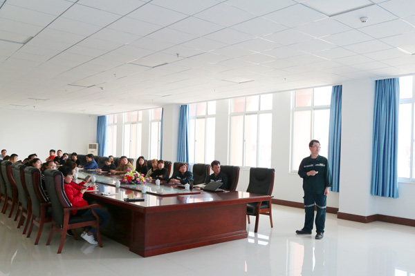 Warmly Welcome Yuangen Petrochemical Expert To Visit Shandong Tiandun For Product Training