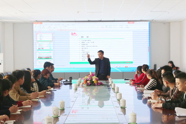 Warmly Welcome Yuangen Petrochemical Expert To Visit Shandong Tiandun For Product Training