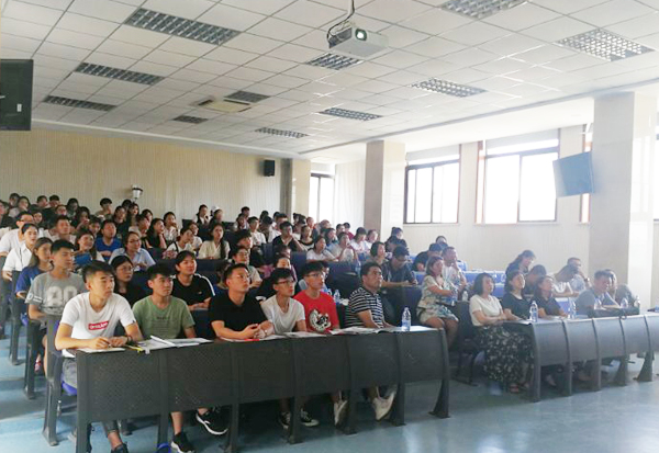Shandong Tiandun Was Invited To Hold A Special Job Fair At Shandong Foreign Trade Vocational College