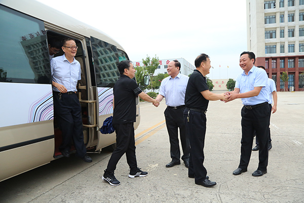 Warmly Welcome The Leaders Of the Ministry Of Industry And Information Technology And The Provincial Commission Of Economy And Information Technology To Visit Shandong Tiandun