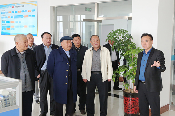 Warmly Welcome Jining Industrial And Commercial Bureau And The Taxation Bureau Former Leaders To Visit The Shandong Tiandun