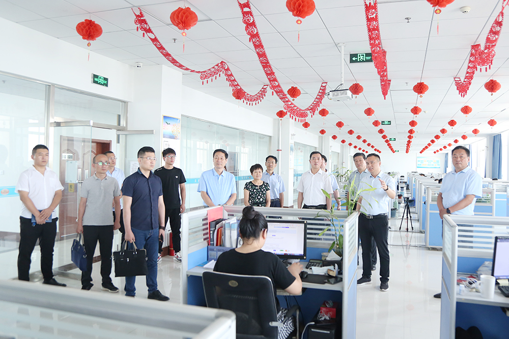 Warm Welcome Weishan County Old Science Association Leaders Visit To Shandong Tiandun 