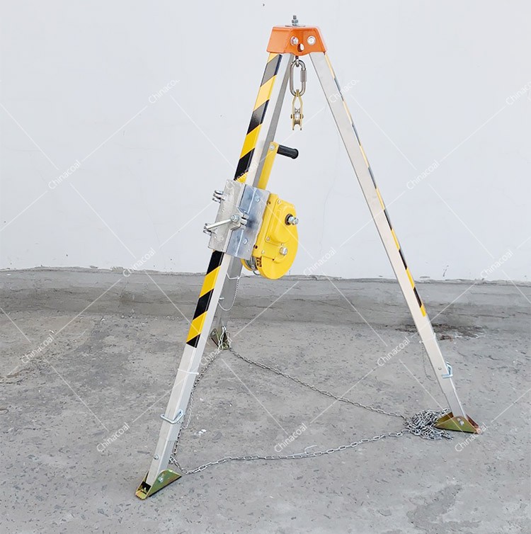 Anti-drop gear rescue tripod deep well rescue